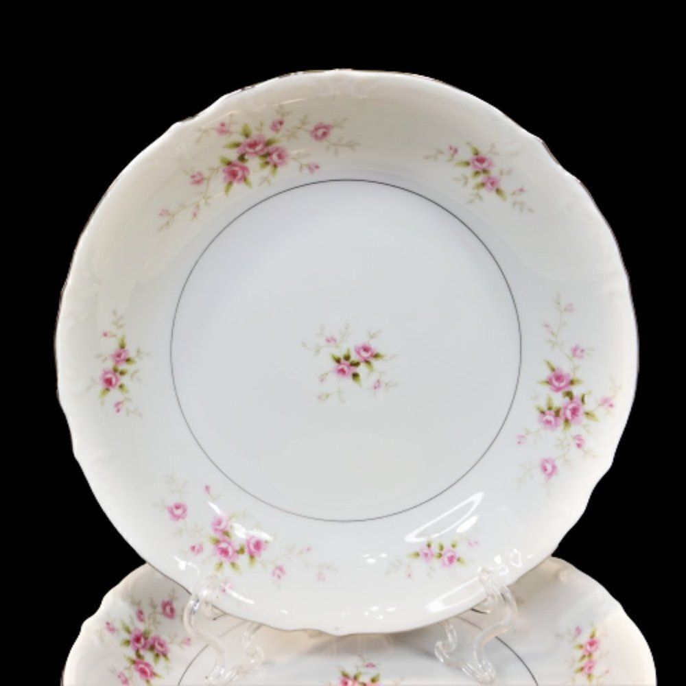 Mikasa VERSAILLES 9344 Soup Bowl 7.75 Inch Pink Roses With Silver Trim